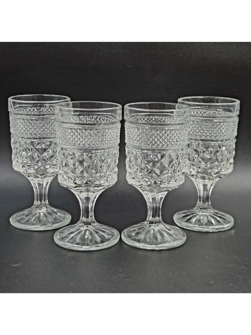 Anchor Hocking Wexford Set of 4 Criss-Cross Pattern Claret Wine - Picture 2 of 9